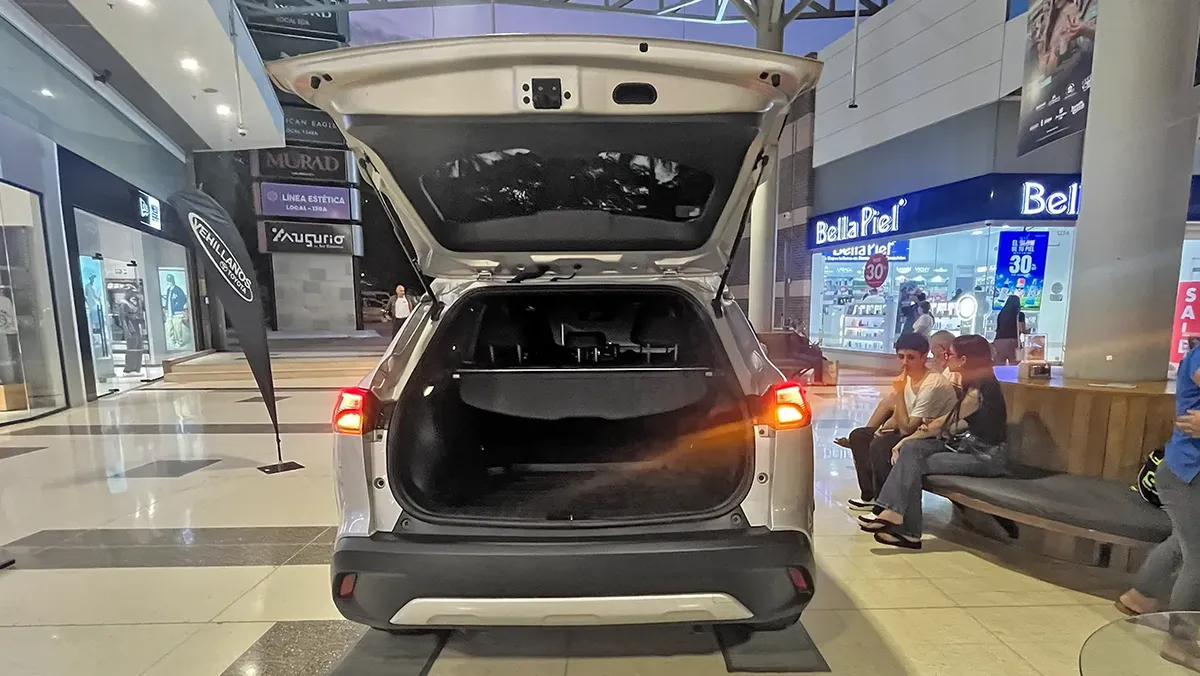 Toyota Corolla Cross Seg Hev 2022 1.8l 4×2