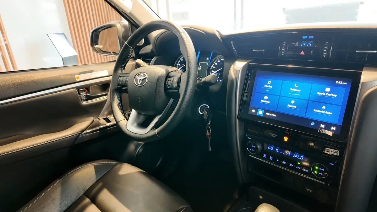 Toyota Fortuner Sr Diesel 2.8l 4×2 At 2025