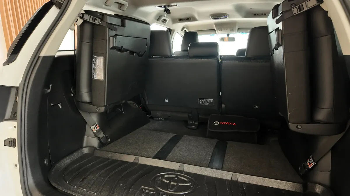 Toyota Fortuner Sr Diesel 2.8l 4×2 At 2025