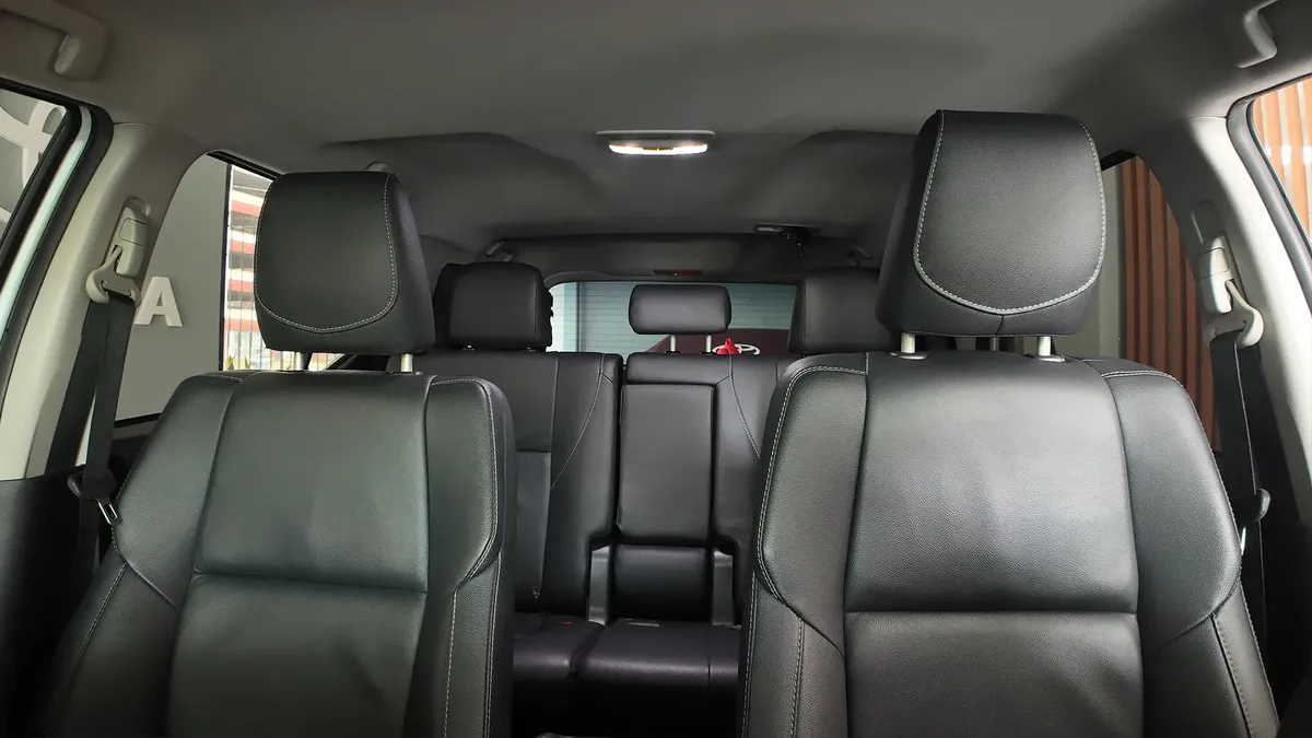 Toyota Fortuner Srv 2023 2.4l 4×2 At