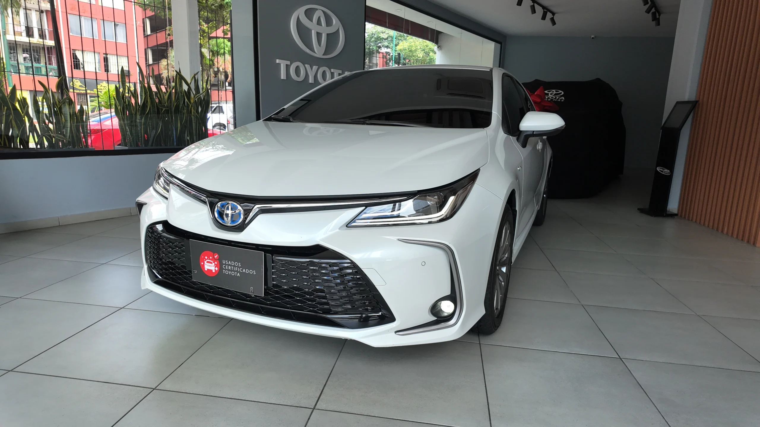 Toyota Corolla Xei Hev 2026 1.8l 4×2 At