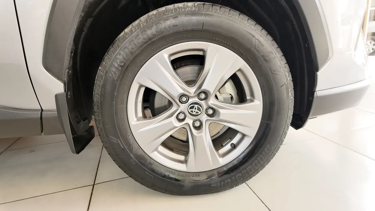 Toyota Rav4 Le 2022 2.5l 4×4 At