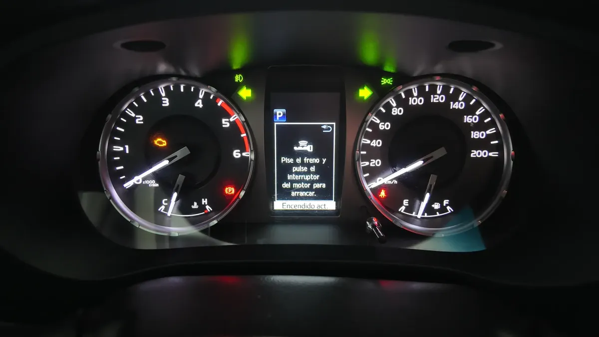 Toyota Hilux Srv 2021 2.4l 4×4 At