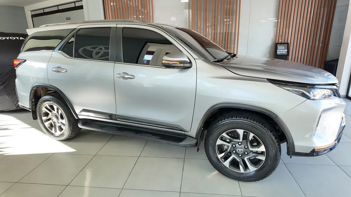 Toyota Fortuner Srv 2024 2.8l 4×4 At