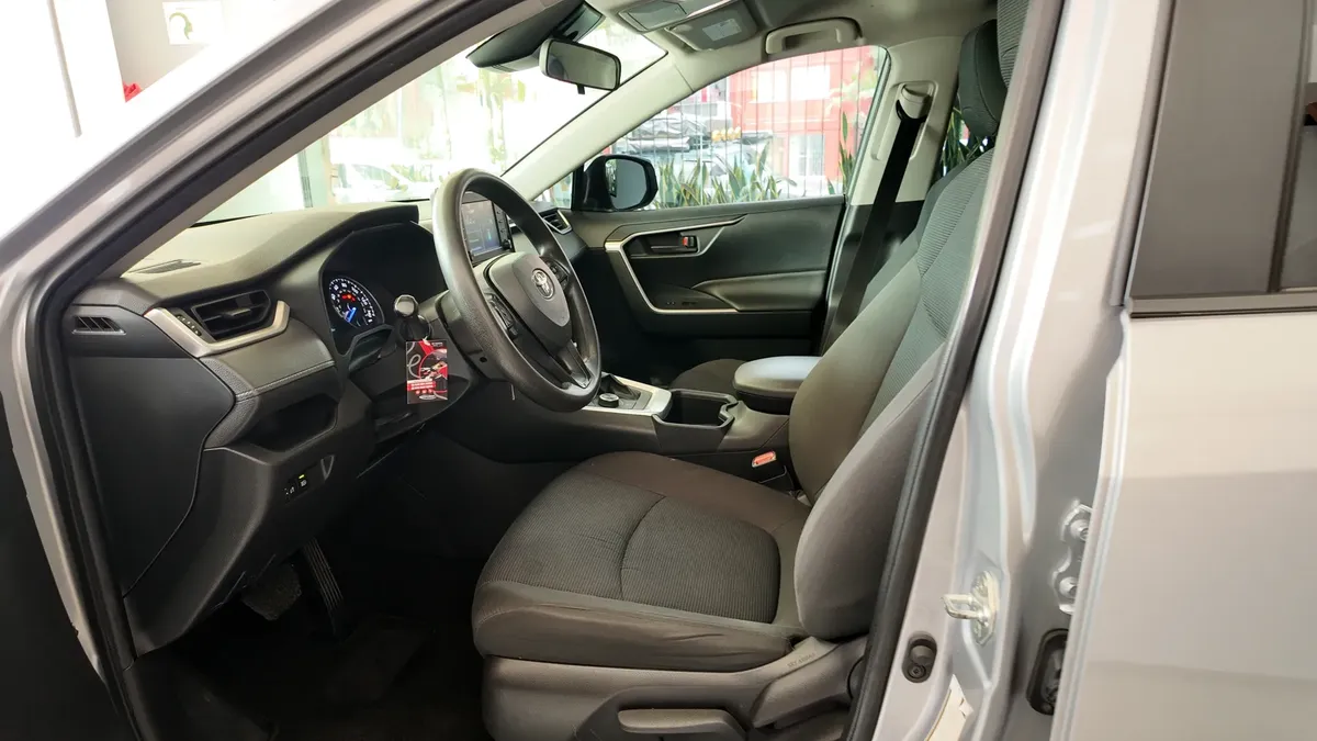 Toyota Rav4 Le 2022 2.5l 4×4 At