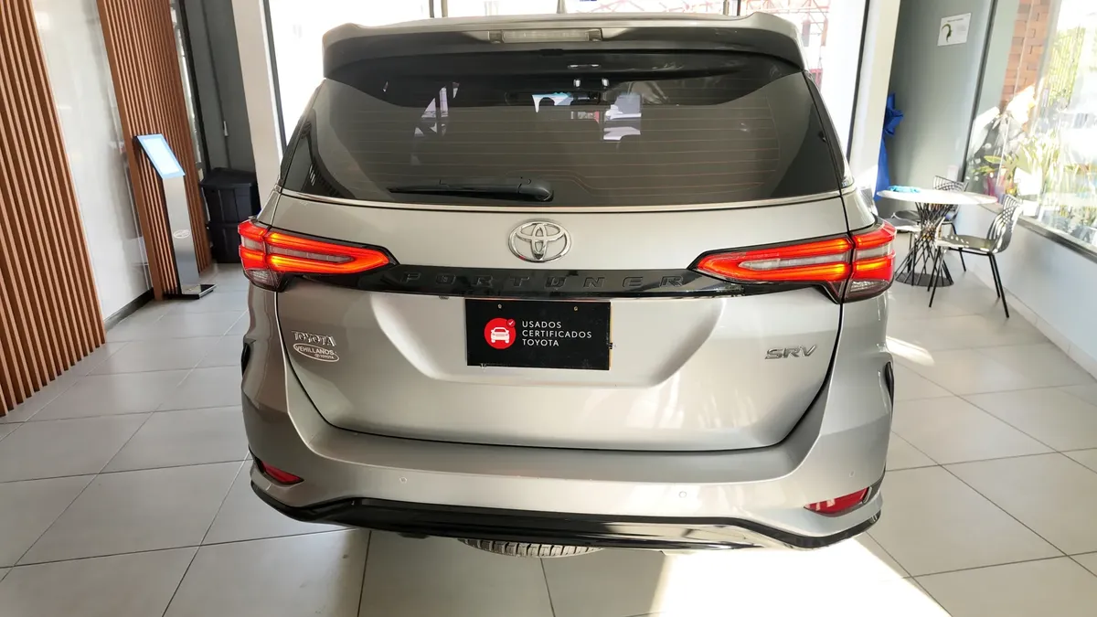 Toyota Fortuner Srv 2024 2.8l 4×4 At