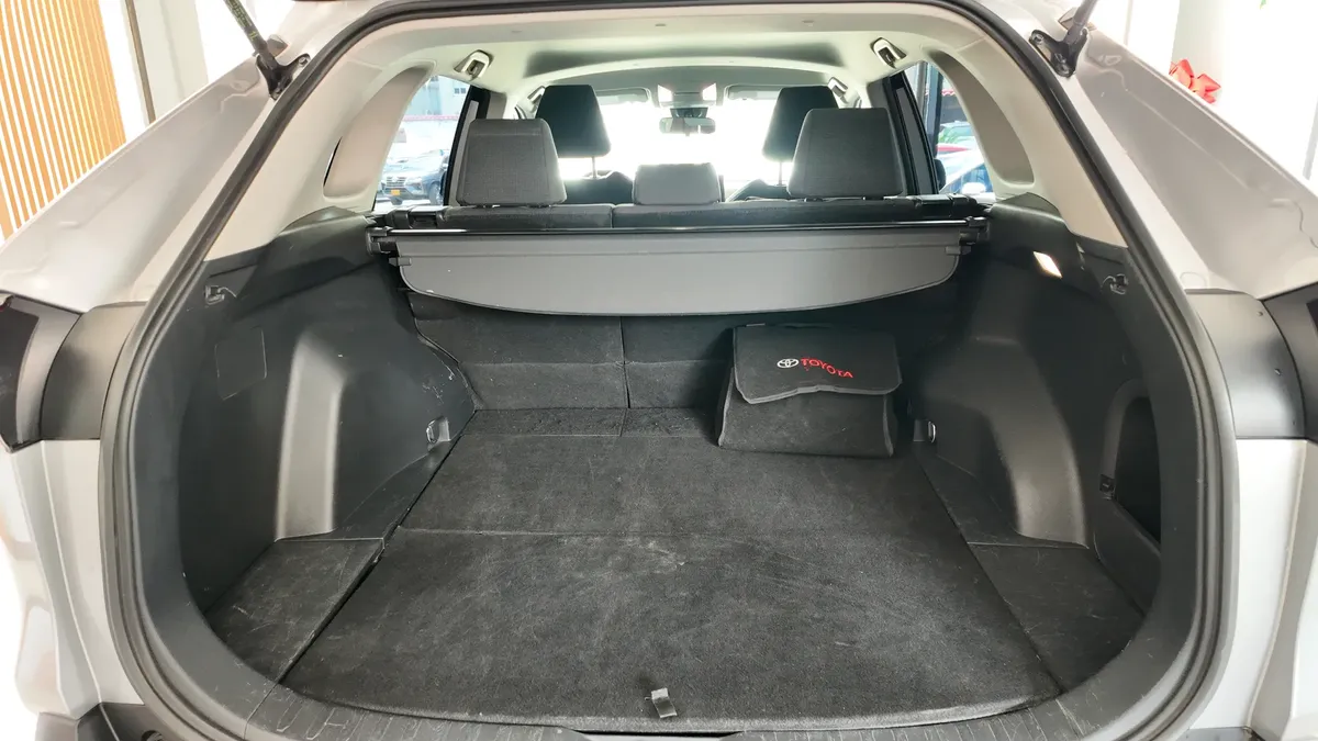 Toyota Rav4 Le 2022 2.5l 4×4 At