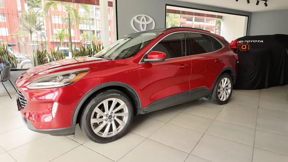 Ford Escape Titanium 2021 2.5 4×4 At