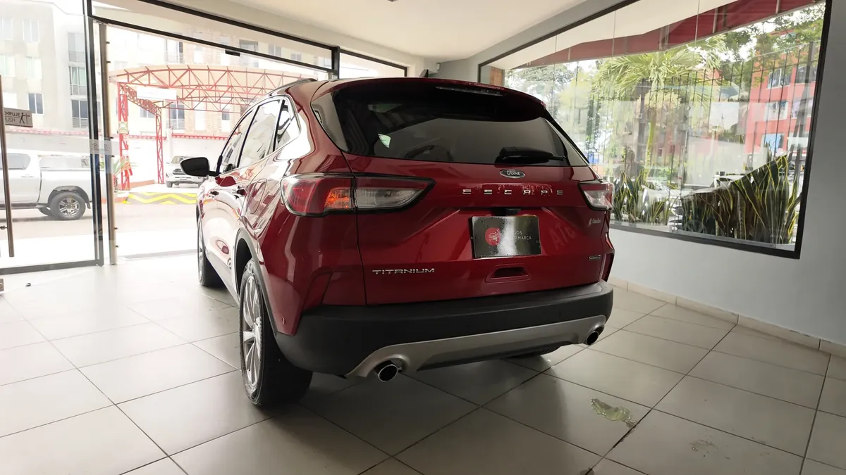 Ford Escape Titanium 2021 2.5 4×4 At