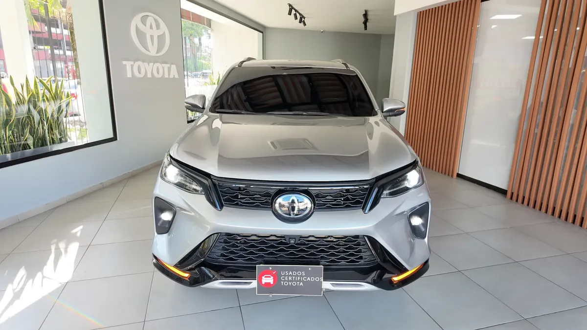 Toyota Fortuner Srv 2024 2.8l 4×4 At