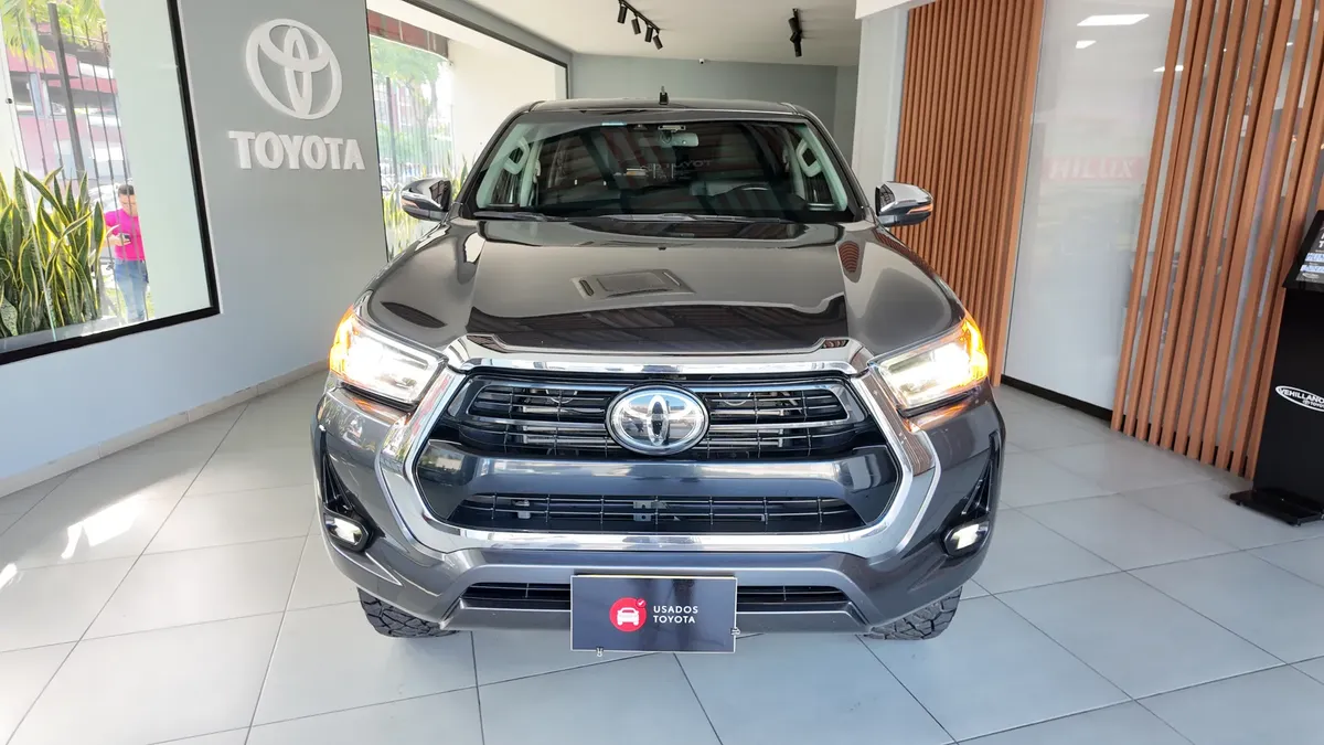Toyota Hilux Srx 2023 2.8l 4×4 At