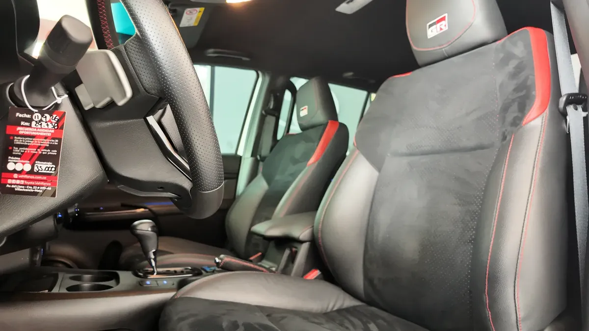 Toyota Hilux Gr-s 2024 2.8 4×4 At