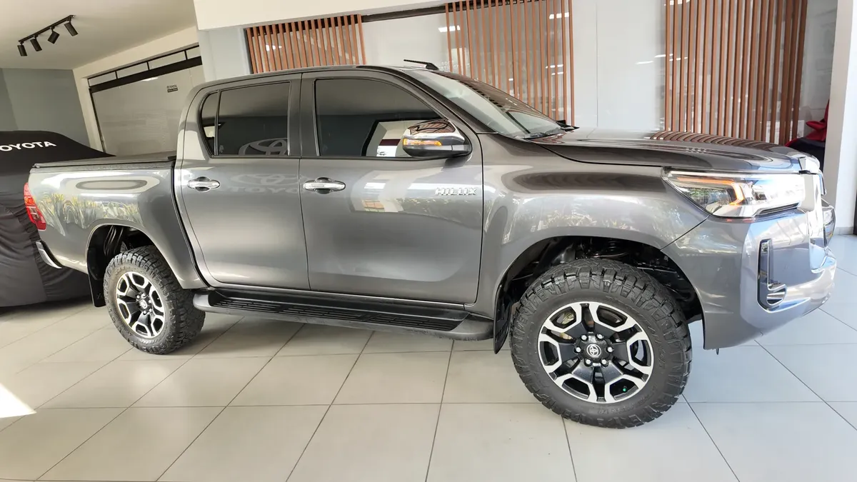 Toyota Hilux Srx 2023 2.8l 4×4 At