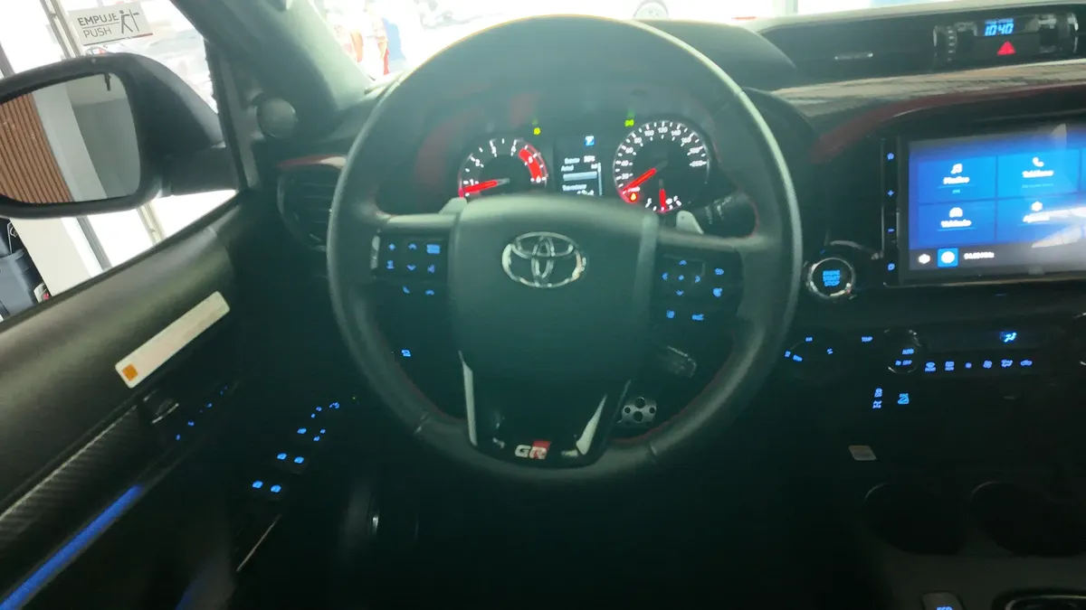 Toyota Hilux Gr-s 2024 2.8 4×4 At